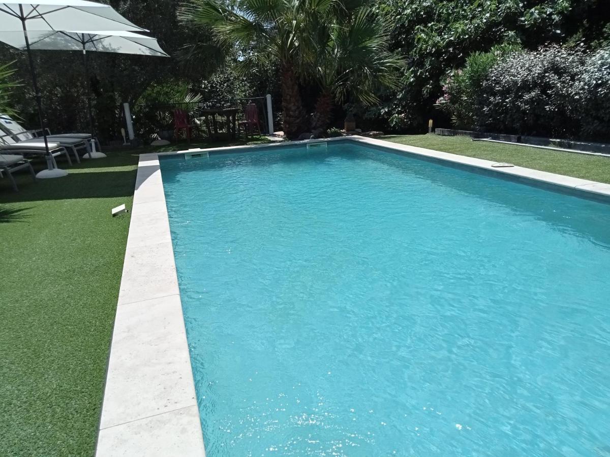 Villa La Croisette 圣马克西姆 外观 照片